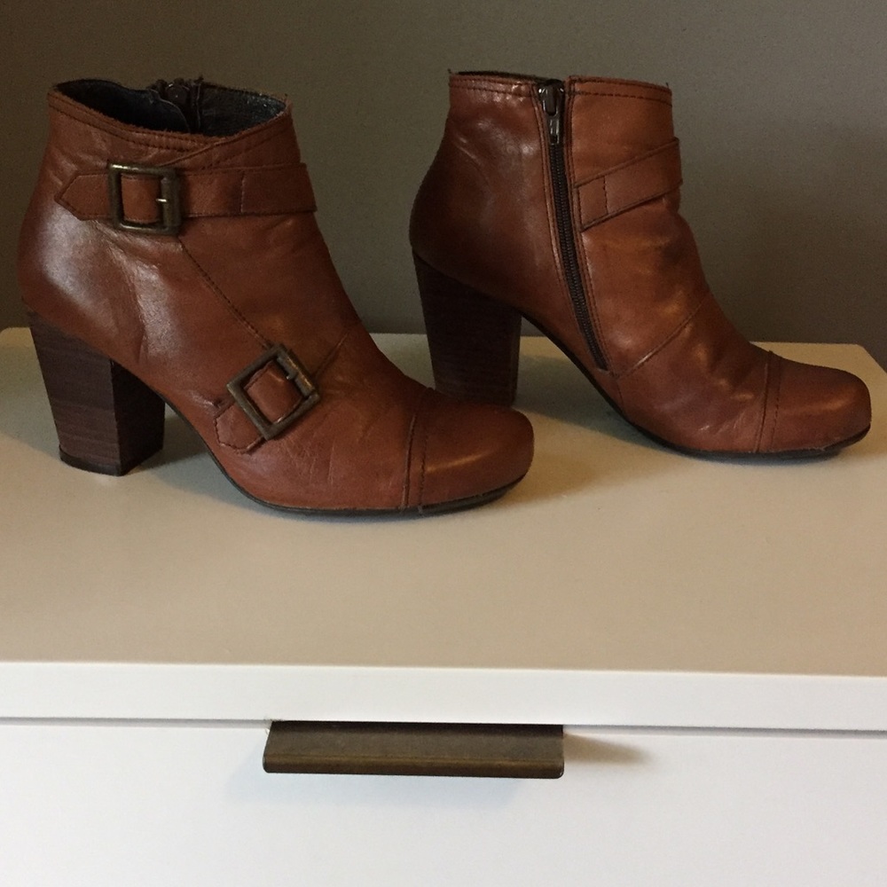 Miz Mooz Ankle Boot / Booties!!